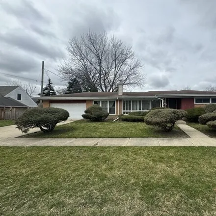 Buy this 2 bed house on 7988 Lotus Avenue in Morton Grove, Niles Township