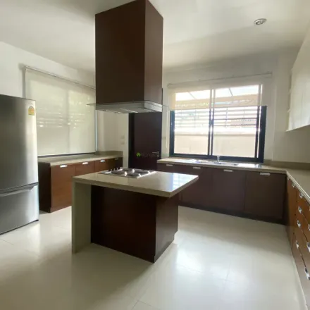 Image 1 - 61/4-5, Soi Thong Lo 1, Vadhana District, Bangkok 10110, Thailand - Apartment for rent