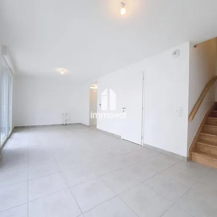 Rent this 3 bed apartment on 7 Rue du Nideck in 67202 Wolfisheim, France