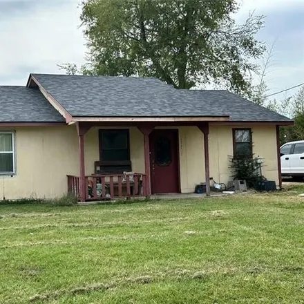 Buy this 3 bed house on 301 County Road 1200 in Brashear, Hopkins County