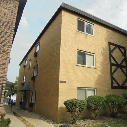 Buy this 1 bed condo on 1130 Dunlop Avenue in Forest Park, Proviso Township