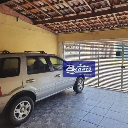 Buy this 3 bed house on Rua Nain Hassan Rachid in Parque Continental IV, Guarulhos - SP