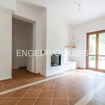 Rent this 4 bed apartment on Viale dei Tigli in 00074 Ariccia RM, Italy