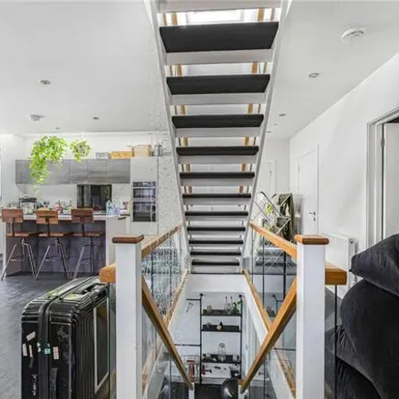 Image 9 - Kate Sheridan, Lower Clapton Road, Lower Clapton, London, E5 0QX, United Kingdom - House for sale