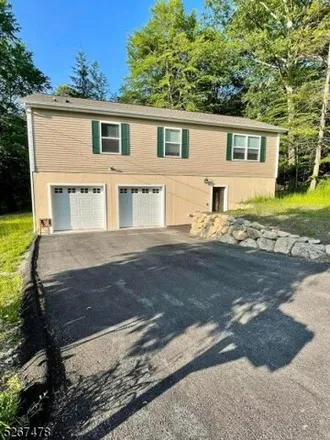Image 1 - 18 Mountain Avenue, Highland Lake, Vernon Township, NJ 07422, USA - House for sale