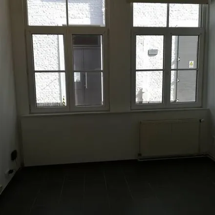 Image 2 - Rue Fumal 10, 5000 Namur, Belgium - Apartment for rent