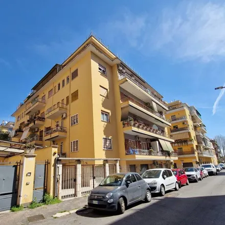 Image 5 - Cristallo, Via Ascanio Fenizi 15, 00149 Rome RM, Italy - Apartment for rent
