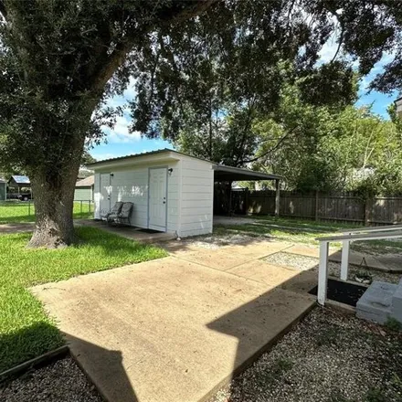 Image 4 - 1020 South Booth Lane, Alvin, TX 77511, USA - House for rent