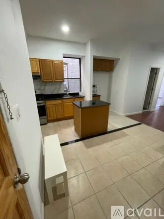 Rent this 5 bed apartment on Myrtle Wyckoff