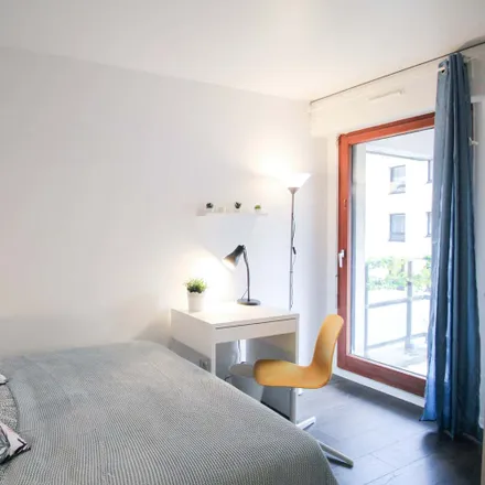Image 1 - 5 Rue Louis Blériot, 92500 Rueil-Malmaison, France - Room for rent