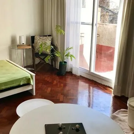 Buy this studio apartment on Francisco Acuña de Figueroa 999 in Almagro, 1180 Buenos Aires