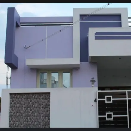 Buy this 2 bed house on Queen Victoria Road in Thiruvallur District, Poonamallee - 602101