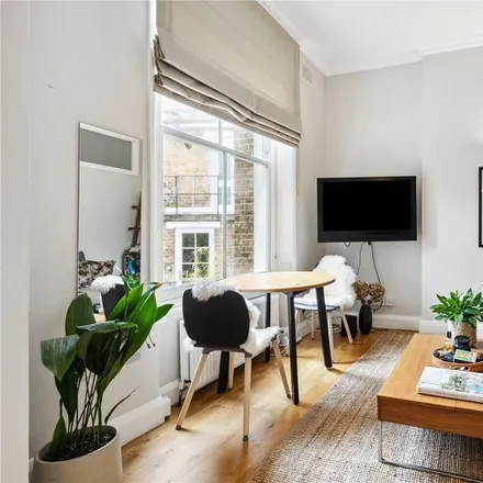 Rent this 1 bed apartment on 9 St. Marks Place in London, W11 1NU
