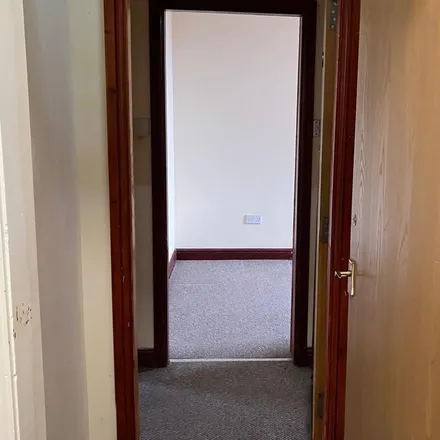 Image 7 - Holly Road, Stockport, SK4 5AB, United Kingdom - Apartment for rent