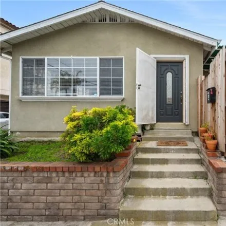 Rent this 2 bed house on 587 West 23rd Street in Los Angeles, CA 90731
