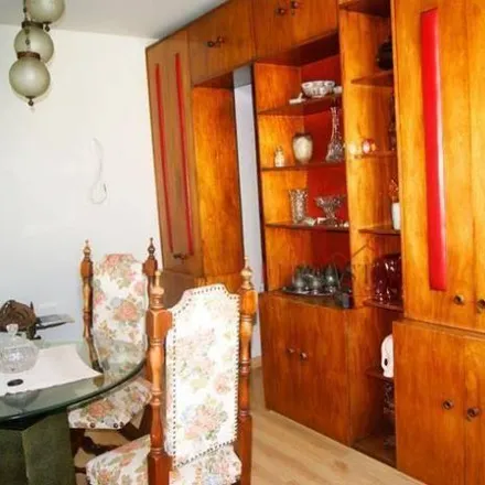 Buy this 2 bed apartment on Rua Tiradentes in Ingá, Niterói - RJ