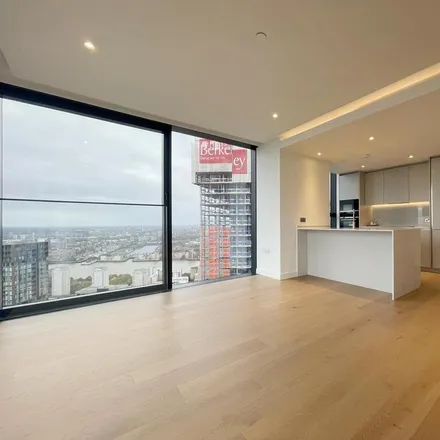 Image 2 - Hampton Tower, 75 Marsh Wall, Canary Wharf, London, E14 9SH, United Kingdom - Apartment for rent