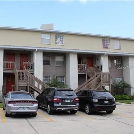 Rent this 2 bed condo on Westshore Office Center in Mc Elroy Avenue, Rattlesnake