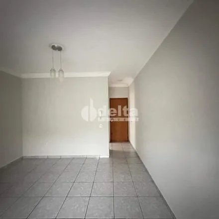 Rent this 3 bed apartment on Rua Adelino Ferreira de Sá in Chácaras Tubalina e Quartel, Uberlândia - MG