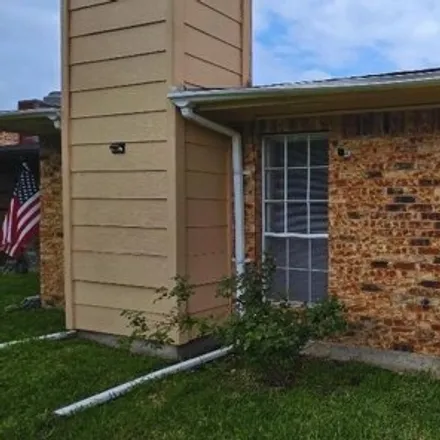 Buy this 3 bed house on 1522 Butterfield Dr in Mesquite, Texas