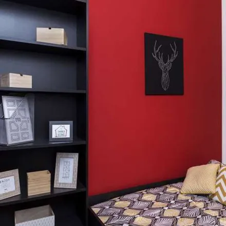 Rent this 6 bed apartment on Carrefour Market in Via Pismonte, 20139 Milan MI