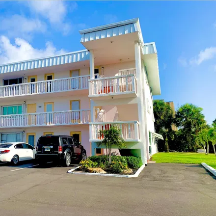 Buy this 2 bed condo on 130 Doolen Court in North Palm Beach, FL 33408