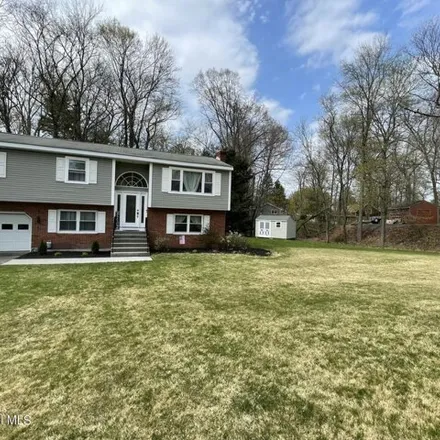 Buy this 3 bed house on 7 Oakwood Street in Village of Castleton-on-Hudson, East Greenbush CDP