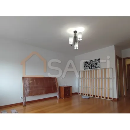 Image 8 - Rua das Almoinhas, 2425-345 Leiria, Portugal - Apartment for rent