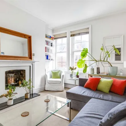 Rent this 2 bed apartment on 58 Elm Park Gardens in London, SW10 9PB
