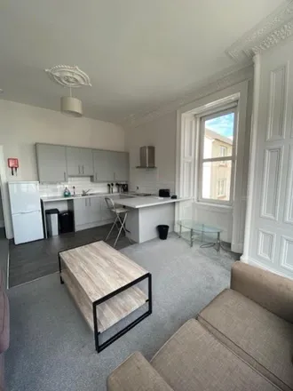 Rent this 5 bed apartment on 4 Slateford Road in City of Edinburgh, EH14 1NY