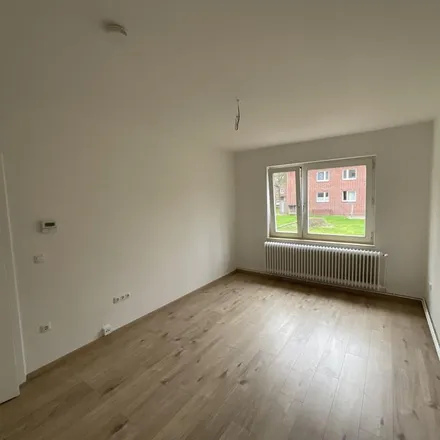 Image 4 - Tilsiter Straße 15, 26389 Wilhelmshaven, Germany - Apartment for rent