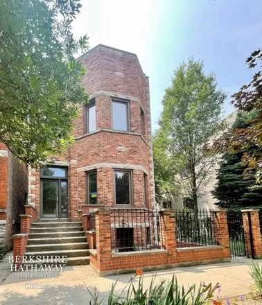 Image 2 - 2435 West Superior Street, Chicago, IL 60612, USA - House for sale