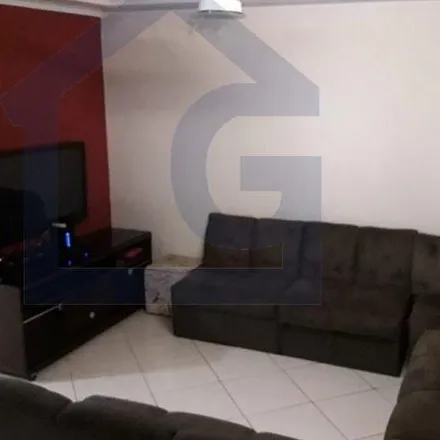 Buy this 3 bed house on Supermarcado Roma in Rua Leila Gonçalves, Centro
