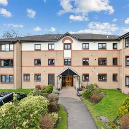 Buy this 2 bed apartment on Netherlee Park Car Park in Linnpark Avenue, Clarkston