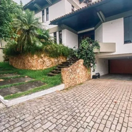 Buy this 6 bed house on Avenida Rui Barbosa in São Francisco, Niterói - RJ