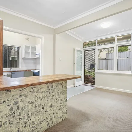 Image 3 - 28A Seaview Street, Ashfield NSW 2131, Australia - Apartment for rent