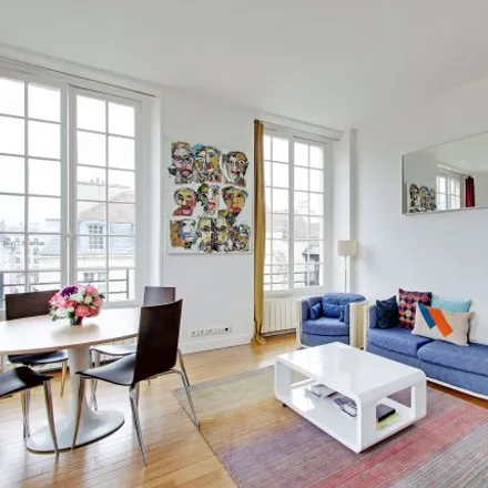 Rent this 3 bed apartment on Paris in 4th Arrondissement, FR