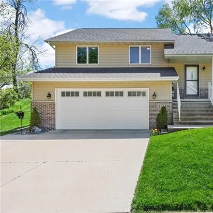 Buy this 4 bed house on 3631 Jackson Drive Northwest in Cedar Rapids, IA 52405