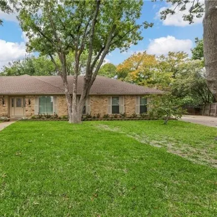 Buy this 4 bed house on Cobbs Drive in Waco, TX 76710