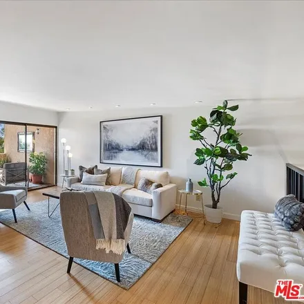 Buy this 1 bed condo on 1010 Hammond Street in West Hollywood, CA 90069