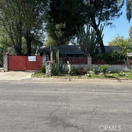 Image 1 - Alley 87558, Los Angeles, CA 91328, USA - House for sale