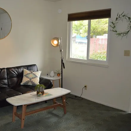 Rent this 1 bed apartment on Chico