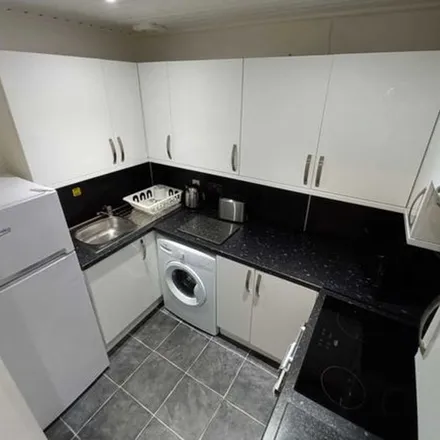 Rent this 3 bed apartment on Map in Sauchiehall Street, Glasgow