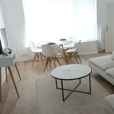 Rent this 1 bed apartment on Goethestraße 1 in 40237 Dusseldorf, Germany