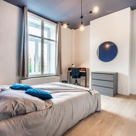 Rent this 1 bed apartment on Rue d'Assaut 38 in 6000 Charleroi, Belgium