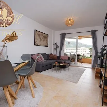 Rent this 2 bed apartment on Camino Viejo de Altea in 03581 l'Alfàs del Pi, Spain