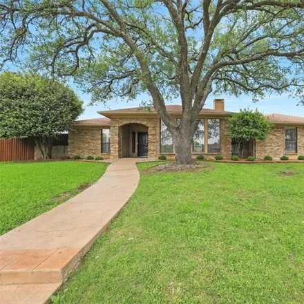 Buy this 3 bed house on 3525 Wandering Trail in Plano, TX 75075