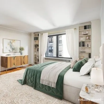 Image 5 - 3 East 71st Street, New York, NY 10021, USA - Apartment for sale