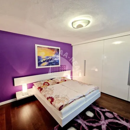 Image 2 - WhiteBikes - MIEROVA, Mierová, 821 05 Bratislava, Slovakia - Apartment for rent