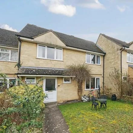 Buy this 3 bed townhouse on unnamed road in Bourton-on-the-Water, GL54 2EL
